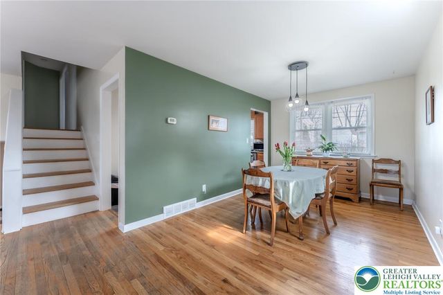 827 College Lane, Allentown City, PA 18103