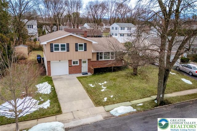 827 College Lane, Allentown City, PA 18103