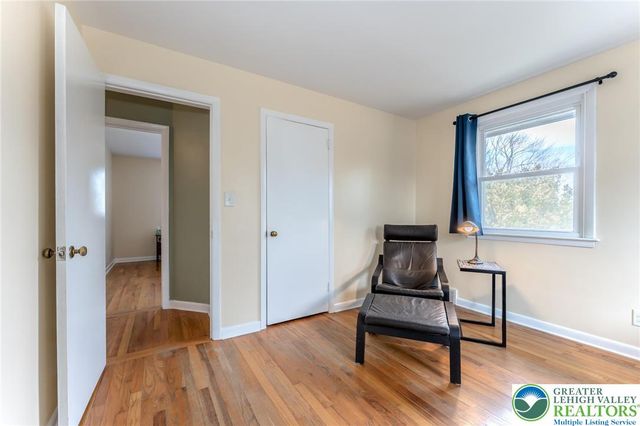 827 College Lane, Allentown City, PA 18103