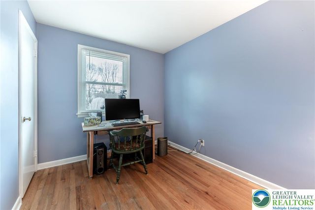 827 College Lane, Allentown City, PA 18103