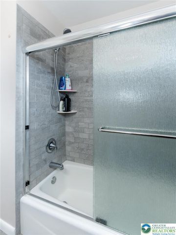 827 College Lane, Allentown City, PA 18103