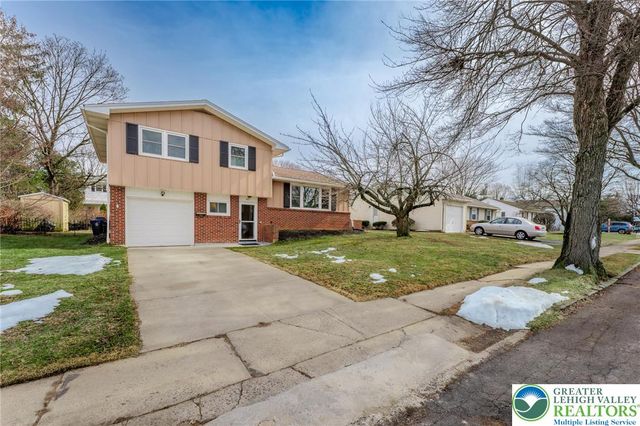 827 College Lane, Allentown City, PA 18103