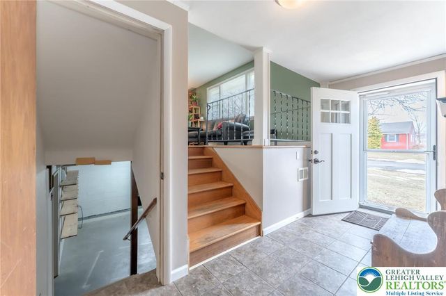 827 College Lane, Allentown City, PA 18103