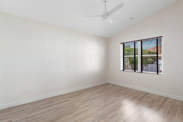 13594 Paisley Drive, Delray Beach, FL 33446