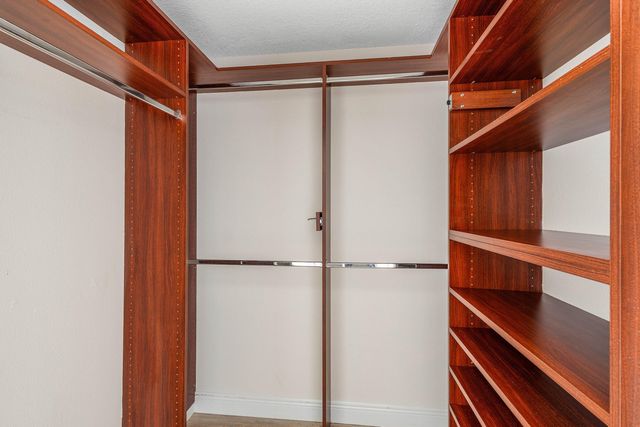 13594 Paisley Drive, Delray Beach, FL 33446