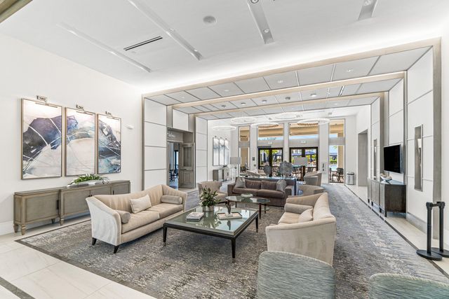 13594 Paisley Drive, Delray Beach, FL 33446