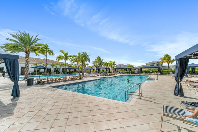 13594 Paisley Drive, Delray Beach, FL 33446