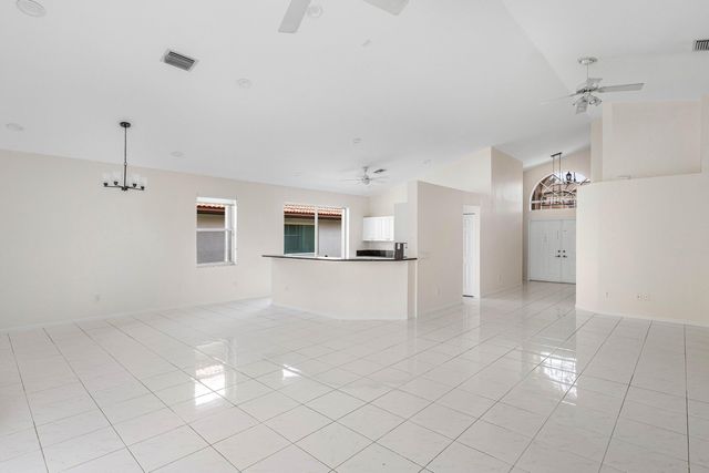 13594 Paisley Drive, Delray Beach, FL 33446