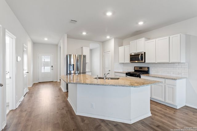 13118 Whisper Bend, San Antonio, TX 78252