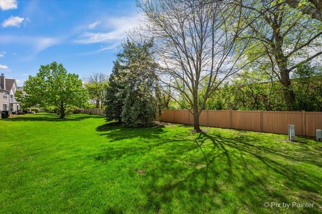 259 Arboretum Drive, Lombard, IL 60148