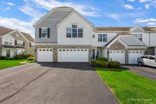 259 Arboretum Drive, Lombard, IL 60148