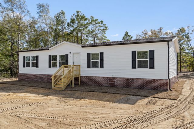 39 Bellini Road, Defuniak Springs, FL 32433