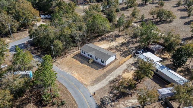 39 Bellini Road, Defuniak Springs, FL 32433