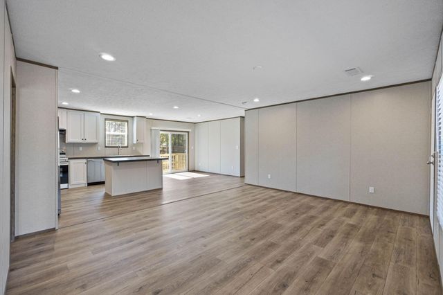 39 Bellini Road, Defuniak Springs, FL 32433