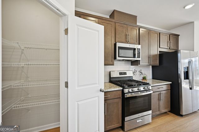 216 Wilder Ridge Way, Lawrenceville, GA 30044