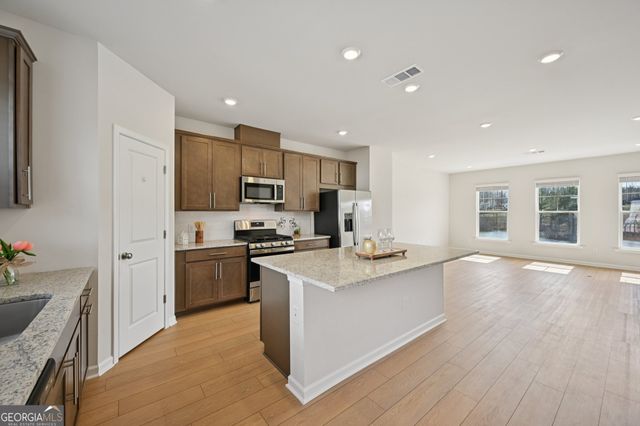 216 Wilder Ridge Way, Lawrenceville, GA 30044