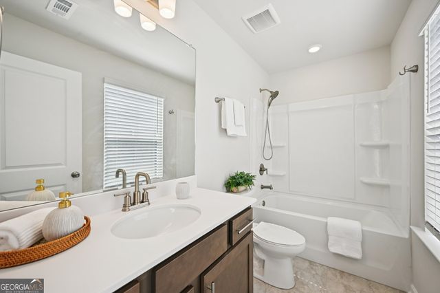 216 Wilder Ridge Way, Lawrenceville, GA 30044