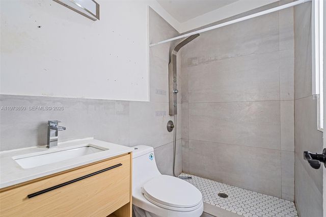 2220 SW 16th Ter, Miami, FL 33145