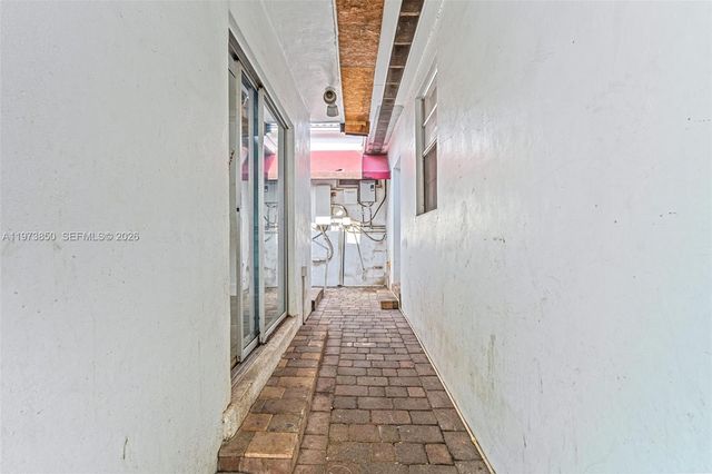 2220 SW 16th Ter, Miami, FL 33145