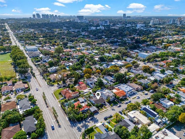 2220 SW 16th Ter, Miami, FL 33145