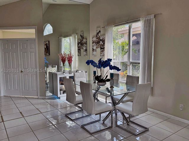 8976 Shoal Creek Ln 8976, Boynton Beach, FL 33472