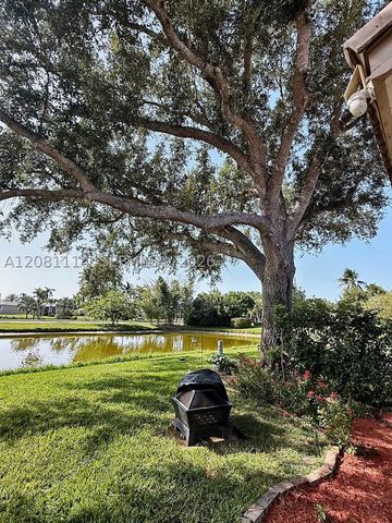 8976 Shoal Creek Ln 8976, Boynton Beach, FL 33472
