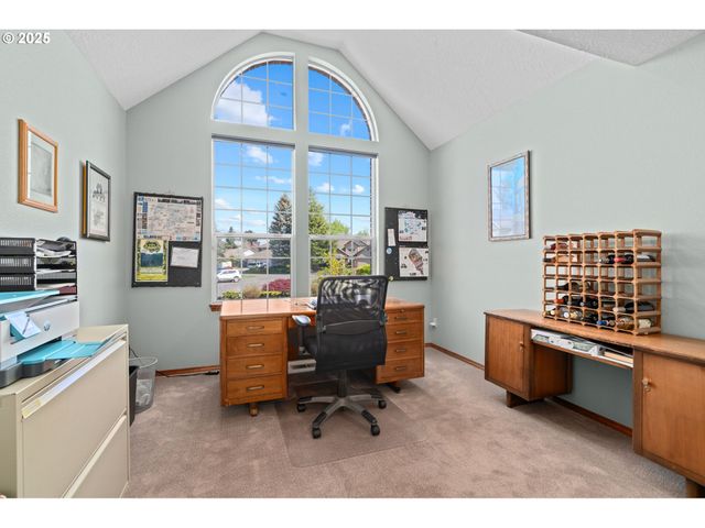 2595 Ne ROBERTS Pl, Gresham, OR 97030