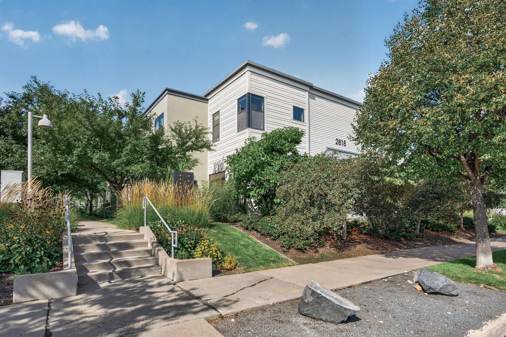 2818 Aldrich Avenue S 103, Minneapolis, MN 55408 — photo 2