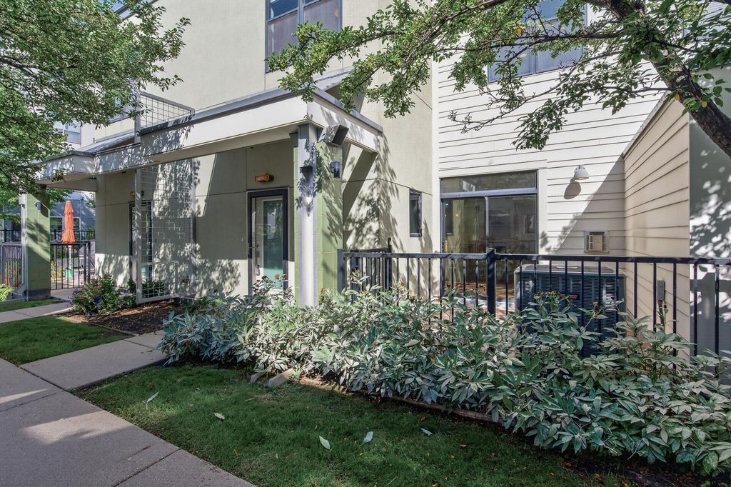 2818 Aldrich Avenue S 103, Minneapolis, MN 55408 — photo 4