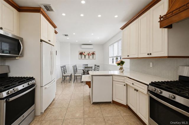 1 Butterman Place, Monsey, NY 10952