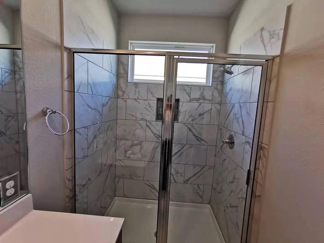 118 Dedina DR, Georgetown, TX 78626