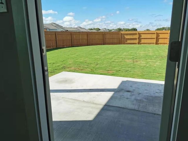 118 Dedina DR, Georgetown, TX 78626