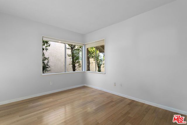 10132 Hollow Glen Circle, Los Angeles, CA 90077