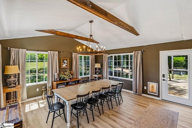 501 Bushy Creek Road, Woodruff, SC 29388