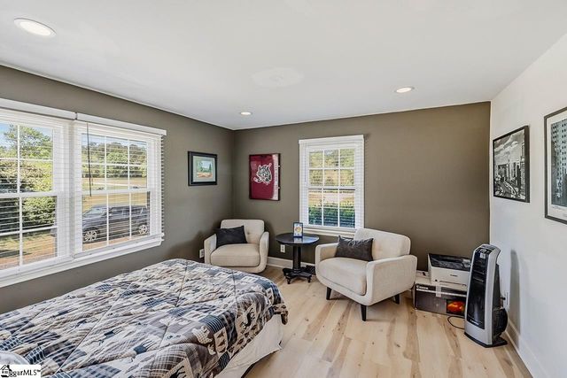 501 Bushy Creek Road, Woodruff, SC 29388
