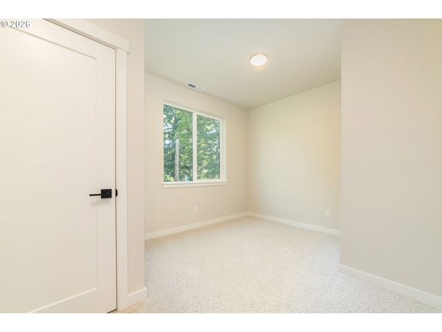 4202 Se Ellis St, Portland, OR 97206