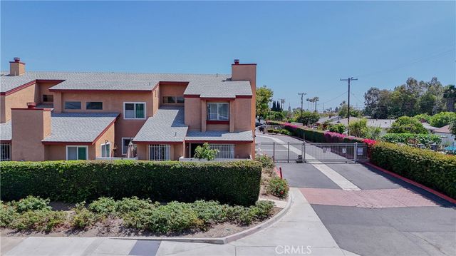 3900 W Hazard A, Santa Ana, CA 92703