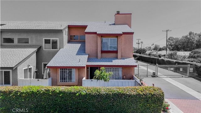 3900 W Hazard A, Santa Ana, CA 92703