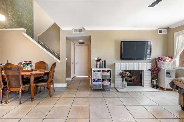 3900 W Hazard A, Santa Ana, CA 92703