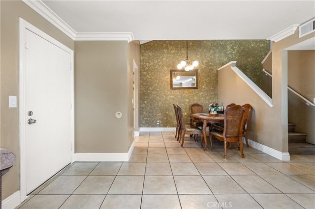 3900 W Hazard A, Santa Ana, CA 92703
