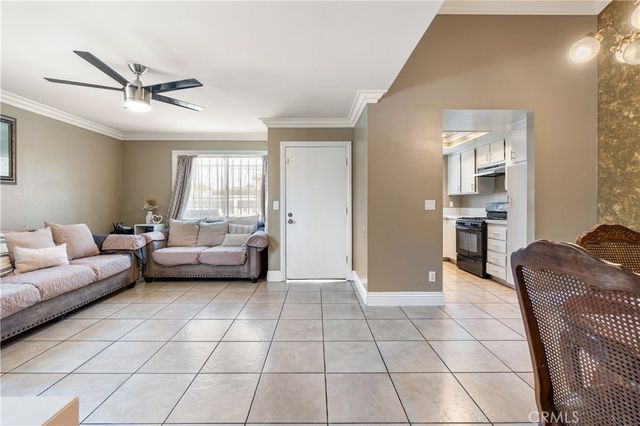 3900 W Hazard A, Santa Ana, CA 92703