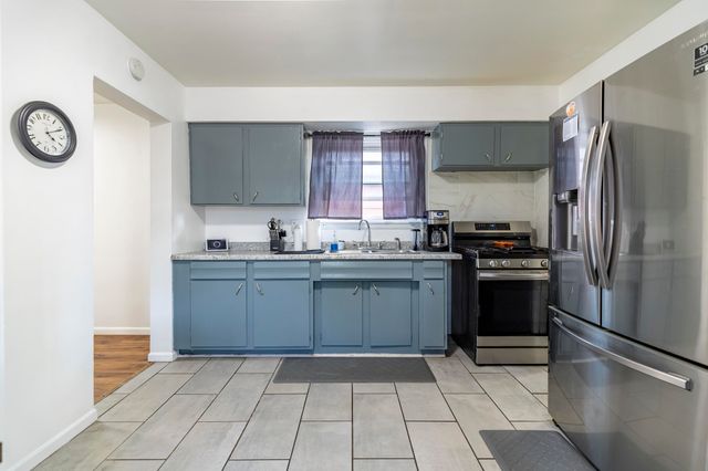 4230 Tod Avenue, East Chicago, IN 46312