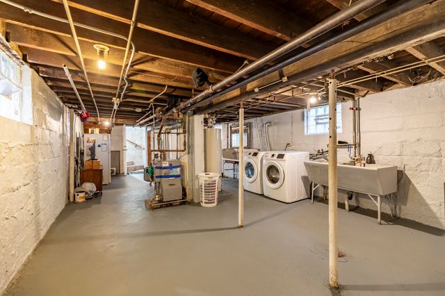 4230 Tod Avenue, East Chicago, IN 46312