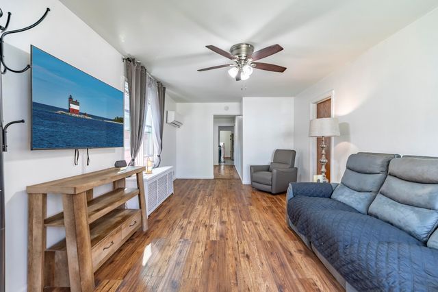 4230 Tod Avenue, East Chicago, IN 46312
