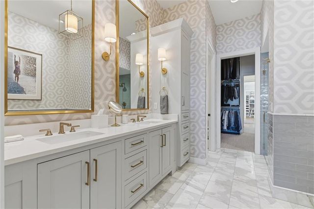 9330 Rosewood Drive, Prairie Village, KS 66207