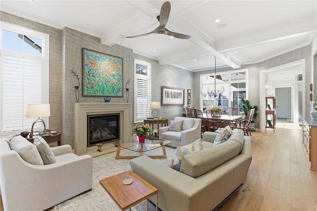 9330 Rosewood Drive, Prairie Village, KS 66207