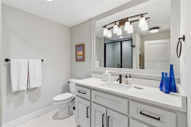 9330 Rosewood Drive, Prairie Village, KS 66207