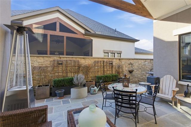 9330 Rosewood Drive, Prairie Village, KS 66207