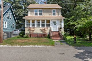 46 Oakwood St, Boston, MA 02136
