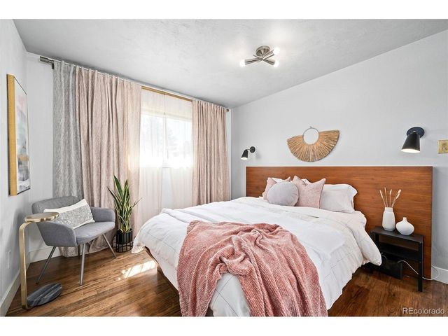 995 Salvia St, Golden, CO 80401